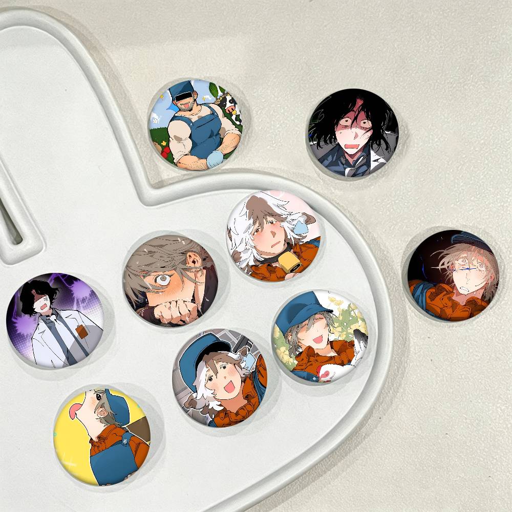 Manhwa Mr As Farm Round Badge  - Farming Japan review and price